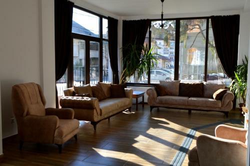 Hostal Pensiunea Alesia