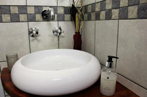 Hostal Marula Lodge