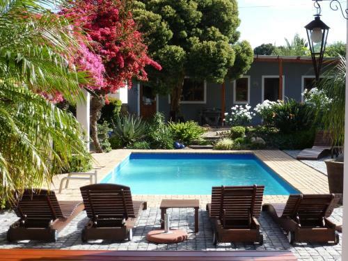 Hostal Marula Lodge