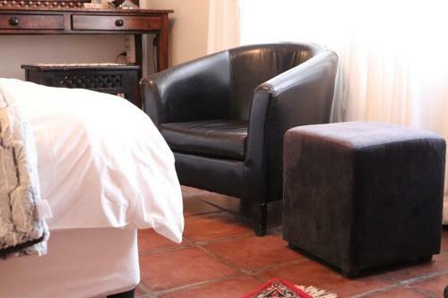Hostal Waterfront Guest House