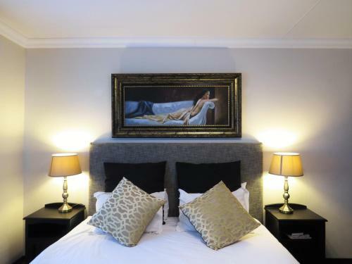 Hostal Waterfront Guest House