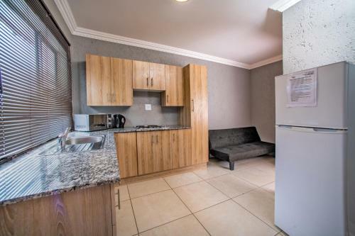 Khayalami Hotel - Emalahleni