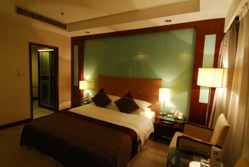 Hotel Jinling Jingyuan Plaza