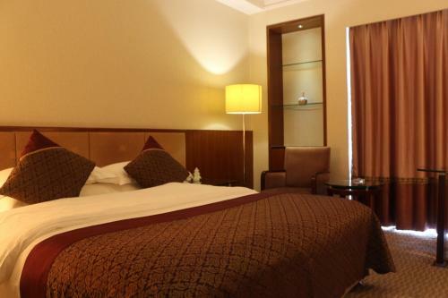 Hotel Jinling Jingyuan Plaza