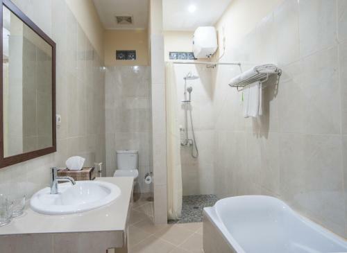 Hostal Astana Made Villas
