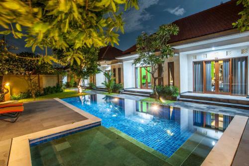 Hostal Astana Made Villas