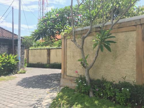 Hostal Astana Made Villas