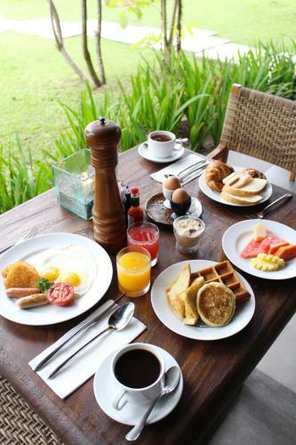Katamaran Hotel & Resort