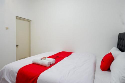 Hotel Reddoorz @ Demangan Sari Residence