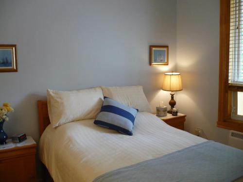 Gite Le Sieur De Joliette Bed And Breakfast