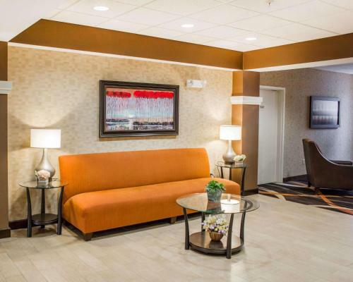 Hotel Comfort Suites Lewisburg