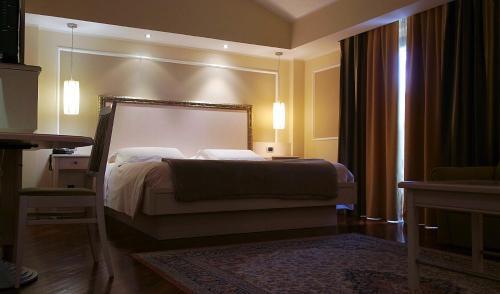 Hotel Albergo Della Roccia