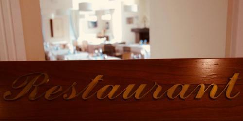 Hotel Albergo Della Roccia