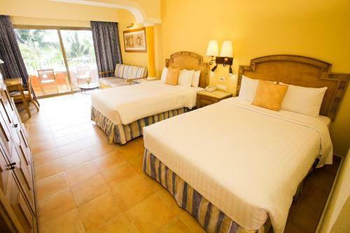 Hotel Barcel� Maya Tropical - All Inclusive