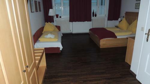 Hostal Fr�hst�ckspension Barbara