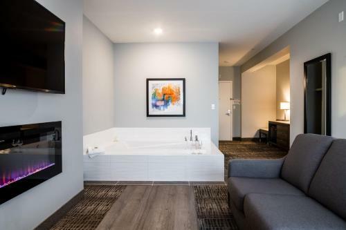 Hotel Amsterdam Inn & Suites Florenceville