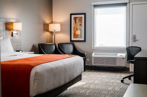 Hotel Amsterdam Inn & Suites Florenceville