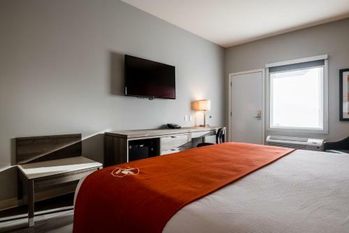 Hotel Amsterdam Inn & Suites Florenceville