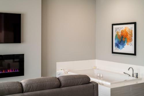 Hotel Amsterdam Inn & Suites Florenceville