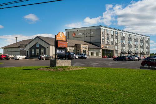Hotel Amsterdam Inn & Suites Florenceville