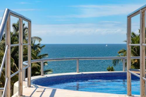 Nitta 2 Bedroom Fantastic Ocean Views With Dipping Pool And Huge Deck