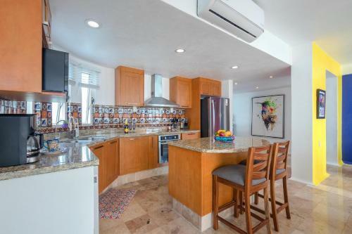 Nitta 2 Bedroom Fantastic Ocean Views With Dipping Pool And Huge Deck