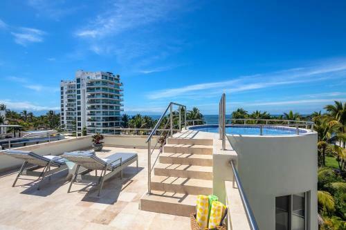 Nitta 2 Bedroom Fantastic Ocean Views With Dipping Pool And Huge Deck