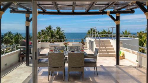 Nitta 2 Bedroom Fantastic Ocean Views With Dipping Pool And Huge Deck