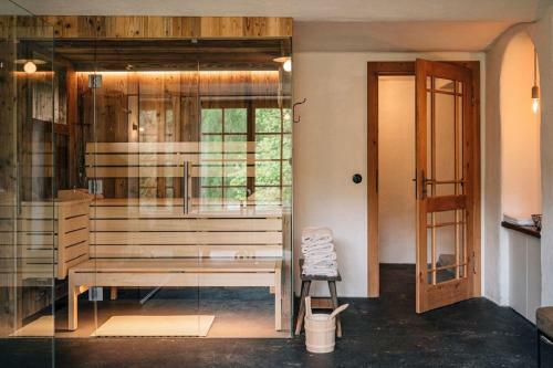 Bauernhaus D�rfl In Der Strass