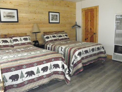 Hotel Creekside Lodge