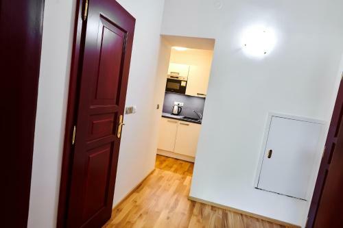 Apartments Zborovska