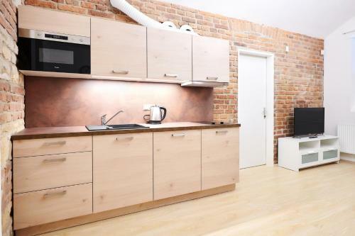 Apartments Zborovska