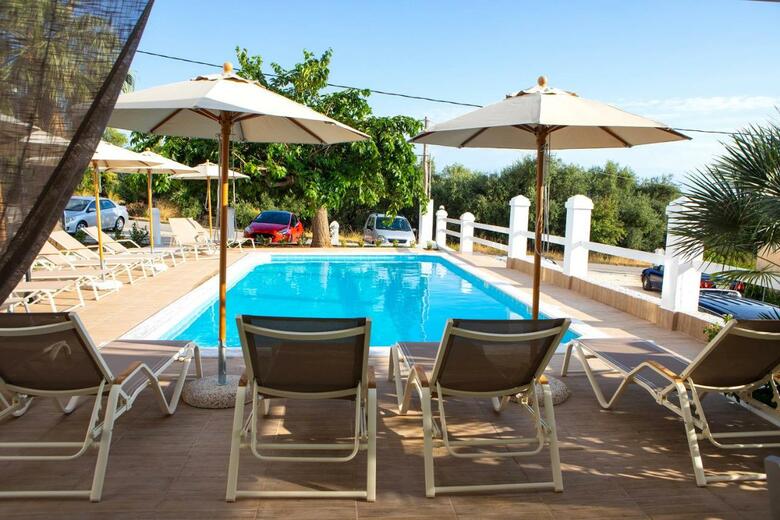 Caretta - Caretta Hotel
