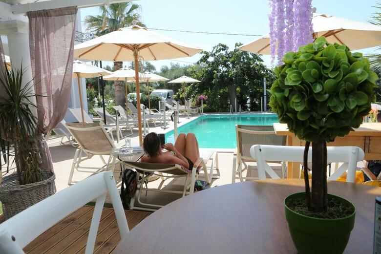 Caretta - Caretta Hotel