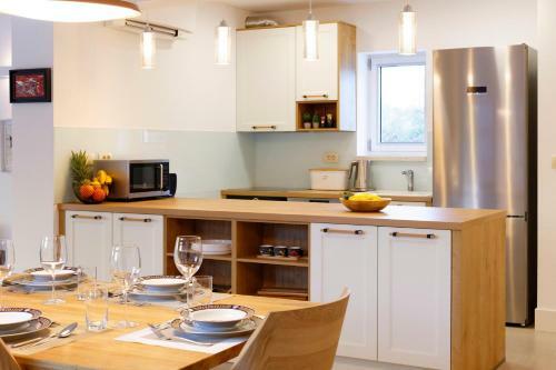 Villa Jure With Heated Pool And Electric Vehicle Station