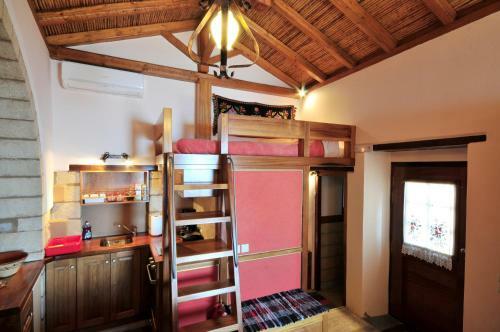 Hostal Izambo Guest Houses