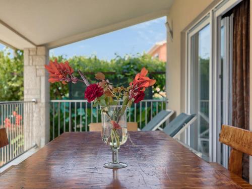 Holiday Home Goldi - Voj512