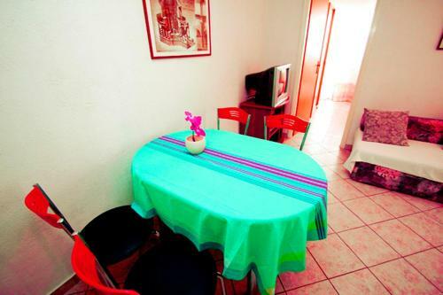 Hostal Apartments Vesna Mimice