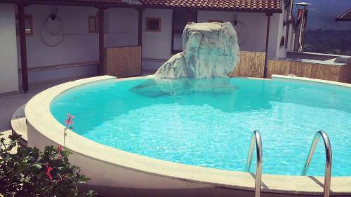 Hotel Pino Loricato