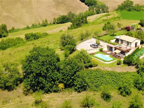 2 Bedrooms Villa With City View Private Pool And Jacuzzi At Castelplanio