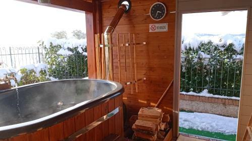 2 Bedrooms Villa With City View Private Pool And Jacuzzi At Castelplanio