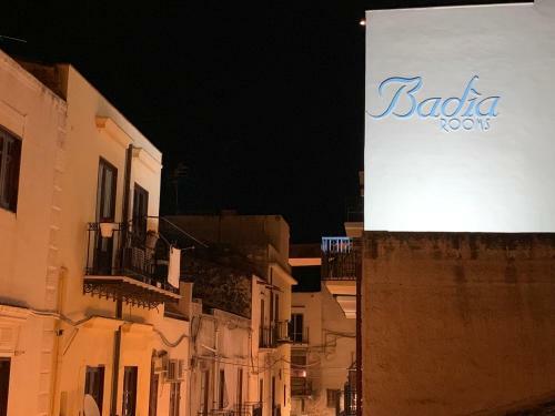 Hostal Badia Rooms & Breakfast