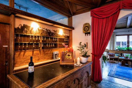 Solaia Hotel & Guesthouse