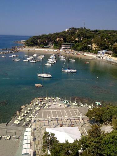 Hotel Tirreno