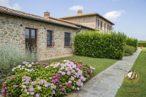 Villa Del Lago, Dreamy Location For Weddings & Events