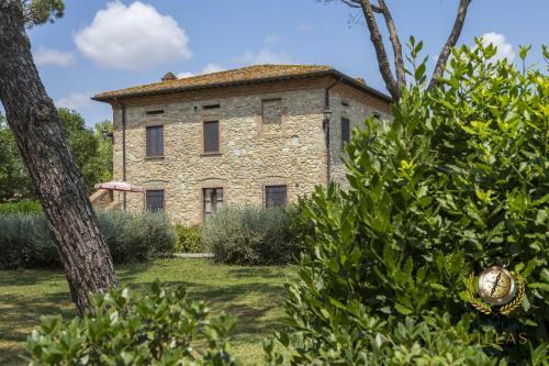 Villa Del Lago, Dreamy Location For Weddings & Events