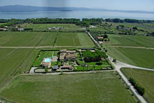 Villa Del Lago, Dreamy Location For Weddings & Events