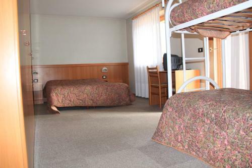 Hotel Garn� Goccia D'oro