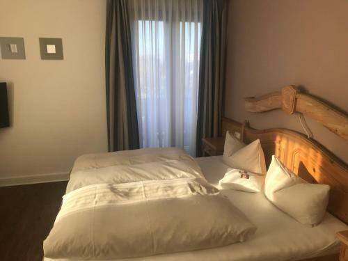 Hostal Hotel Schweizer Haus