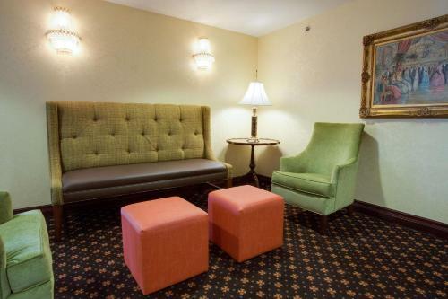 Hotel Drury Inn & Suites St. Louis Convention Center